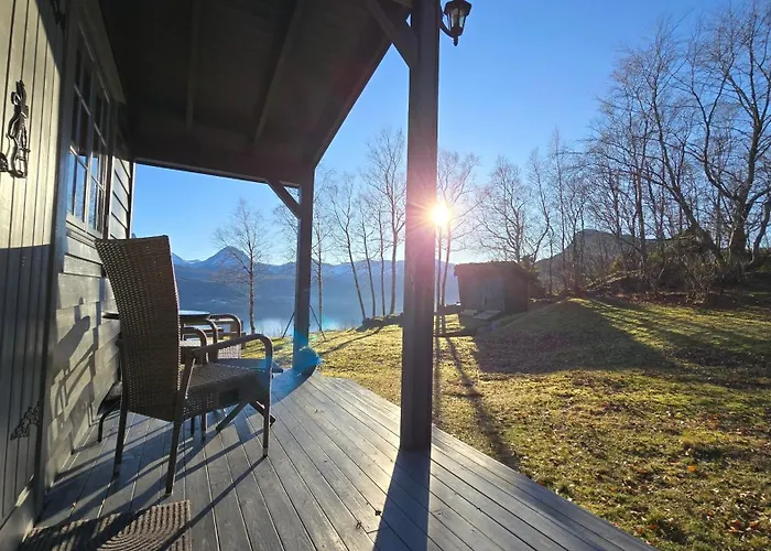 Bregnehytte Feriehus Leikanger (More og Romsdal)